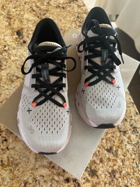 On cloud X4 women sneakers